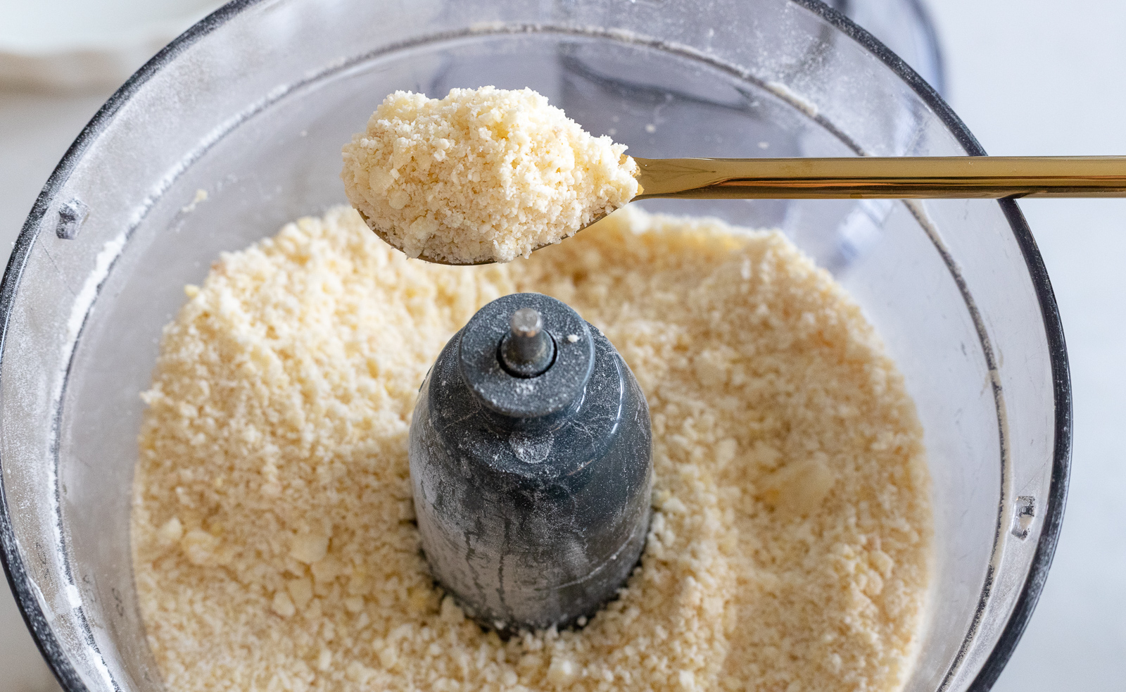 Making Short bread crust 